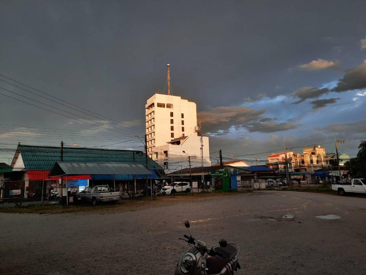 Intertower Hotel Sungai Kolok Ngoại thất bức ảnh